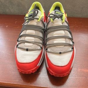 Men’s size 11 medium Puma Sneakers.